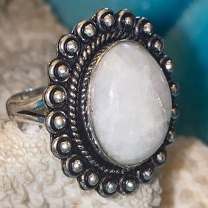 Sale ⭐️ Rainbow moonstone Handmade vintage ring